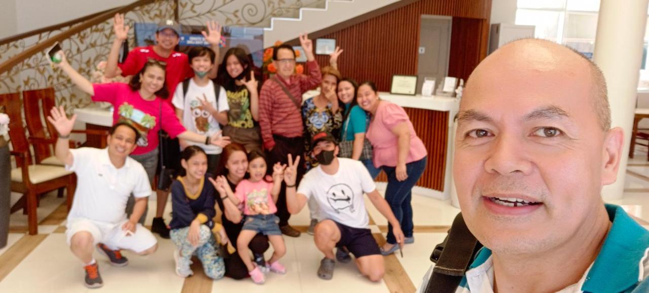 Hotel Eight Fifty Jagna Luaran gambar